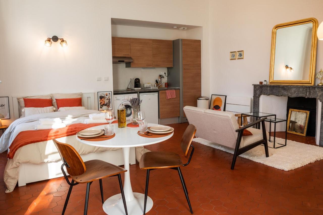 Superbe Appartement De Charme A 10Mn De Saint-Remy Noves Ngoại thất bức ảnh
